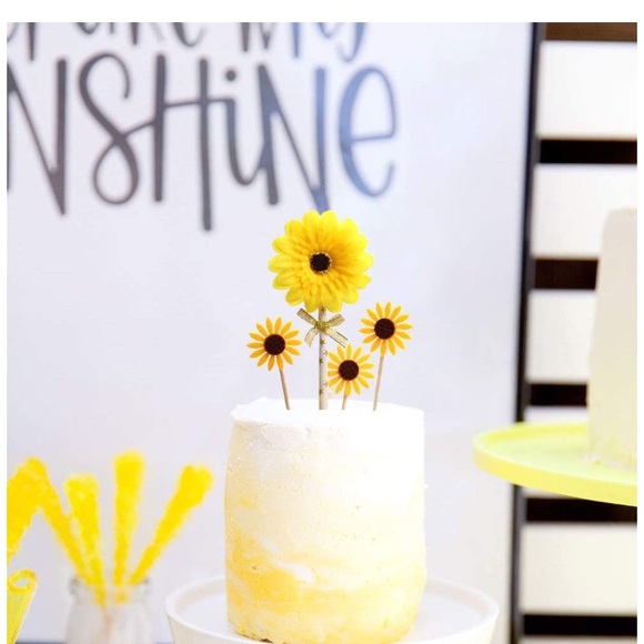 Sunshine Party Decorations - Picture 6 of 7